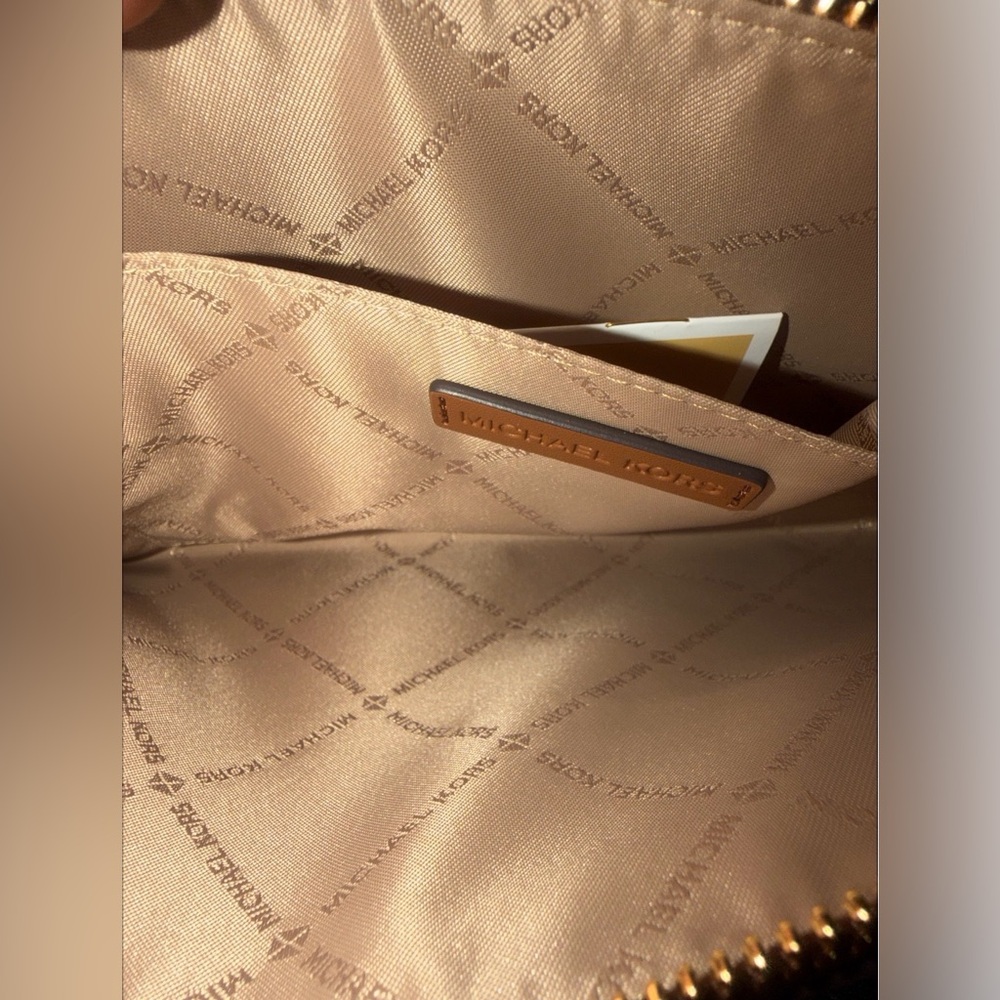 Michael Kors large zip clutch wristlet Python embossed leather NWT - Picture 3 of 4